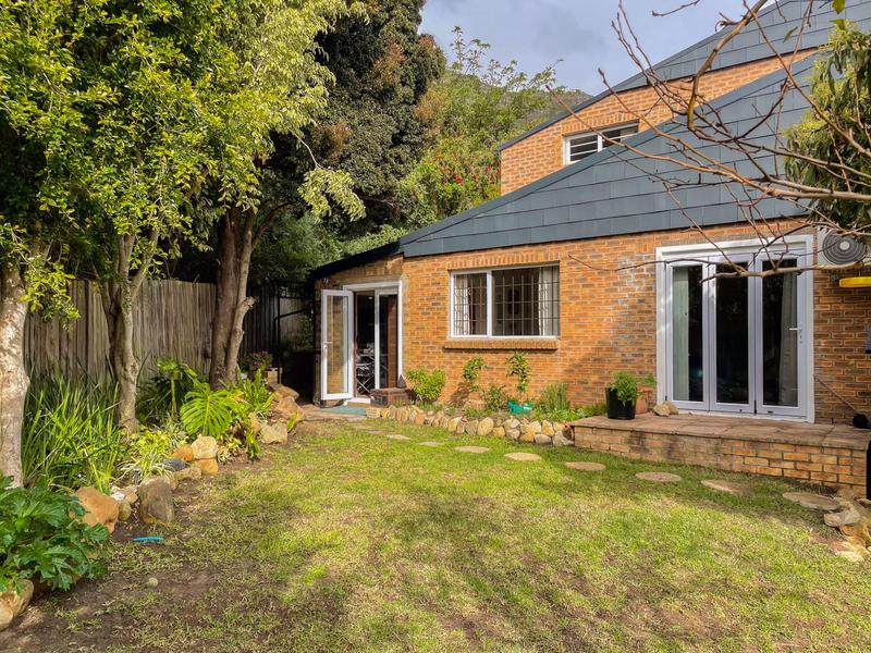 4 Bedroom Property for Sale in Hout Bay Western Cape